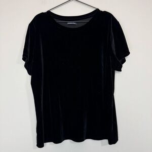 Abercrombie & Fitch Black Velvet Short Sleeve XL